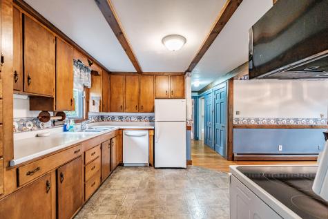 1222 Pequawket Trail Standish ME 04085