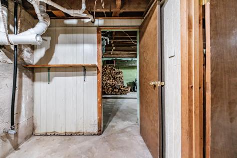 1222 Pequawket Trail Standish ME 04085