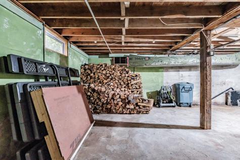 1222 Pequawket Trail Standish ME 04085