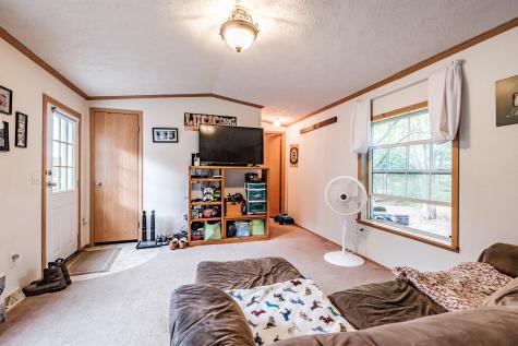 1222 Pequawket Trail Standish ME 04085