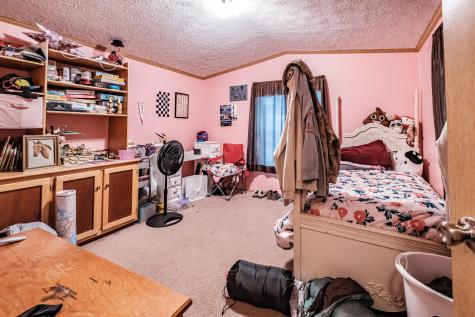 1222 Pequawket Trail Standish ME 04085