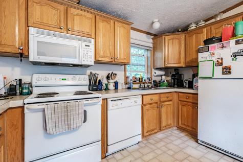 1222 Pequawket Trail Standish ME 04085