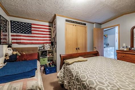 1222 Pequawket Trail Standish ME 04085