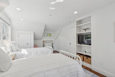 117 Wildes District Road Kennebunkport ME 04046