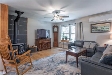 276 South Street Rockport ME 04856