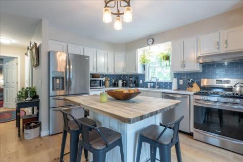 276 South Street Rockport ME 04856