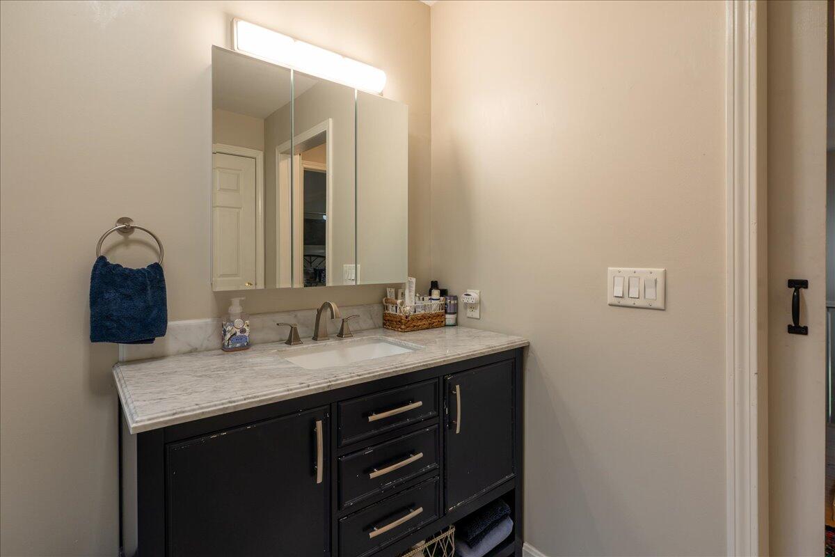 276 South Street Rockport ME 04856