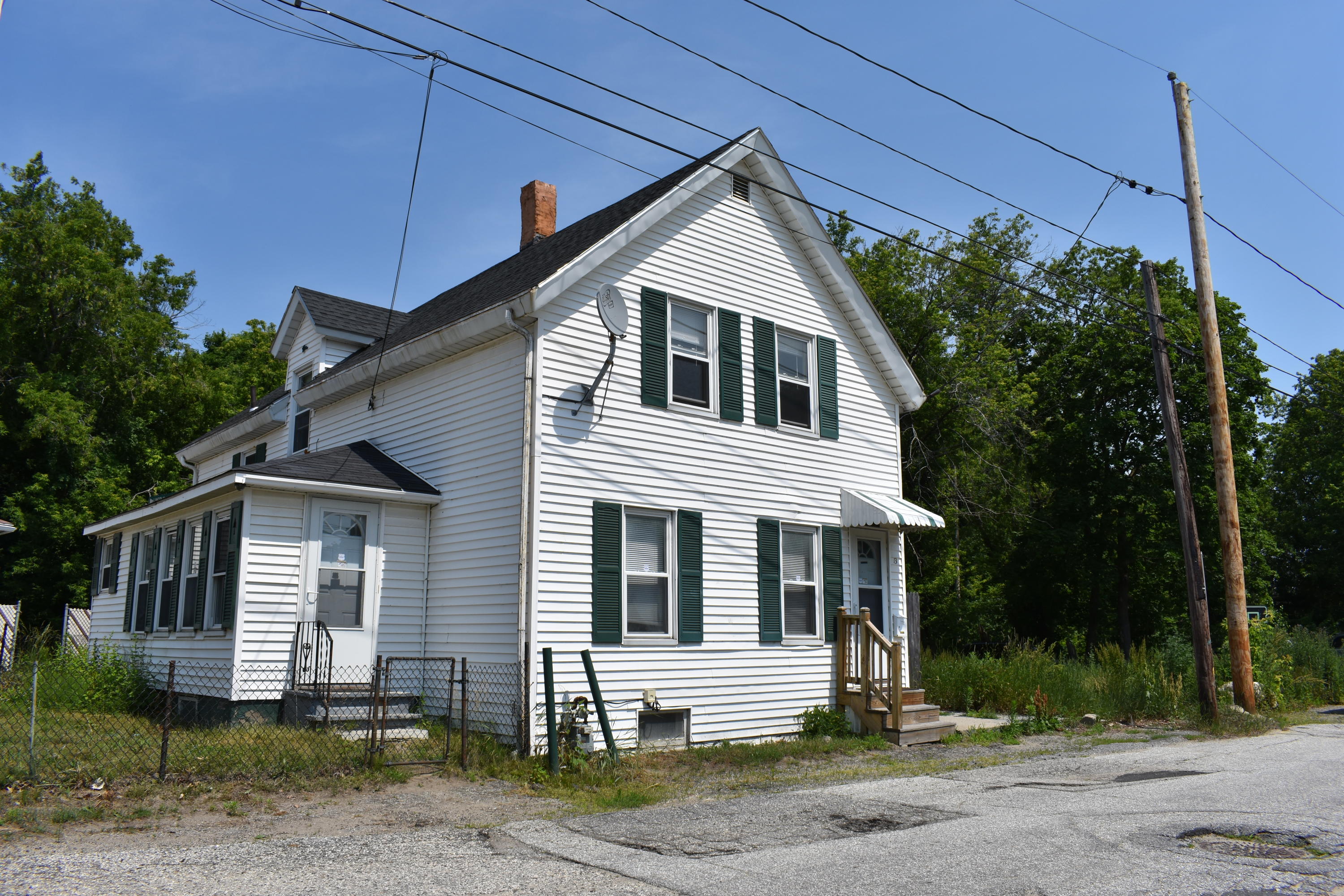 13 Lincoln Drive Lewiston ME 04240