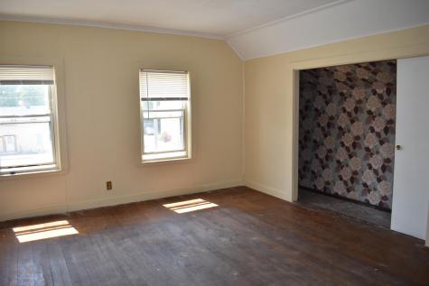 13 Lincoln Drive Lewiston ME 04240