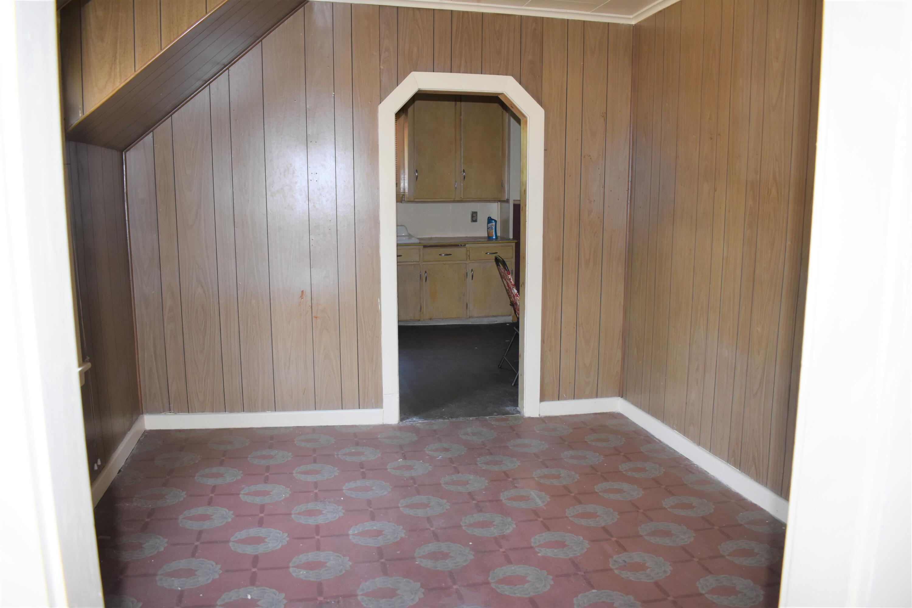 13 Lincoln Drive Lewiston ME 04240