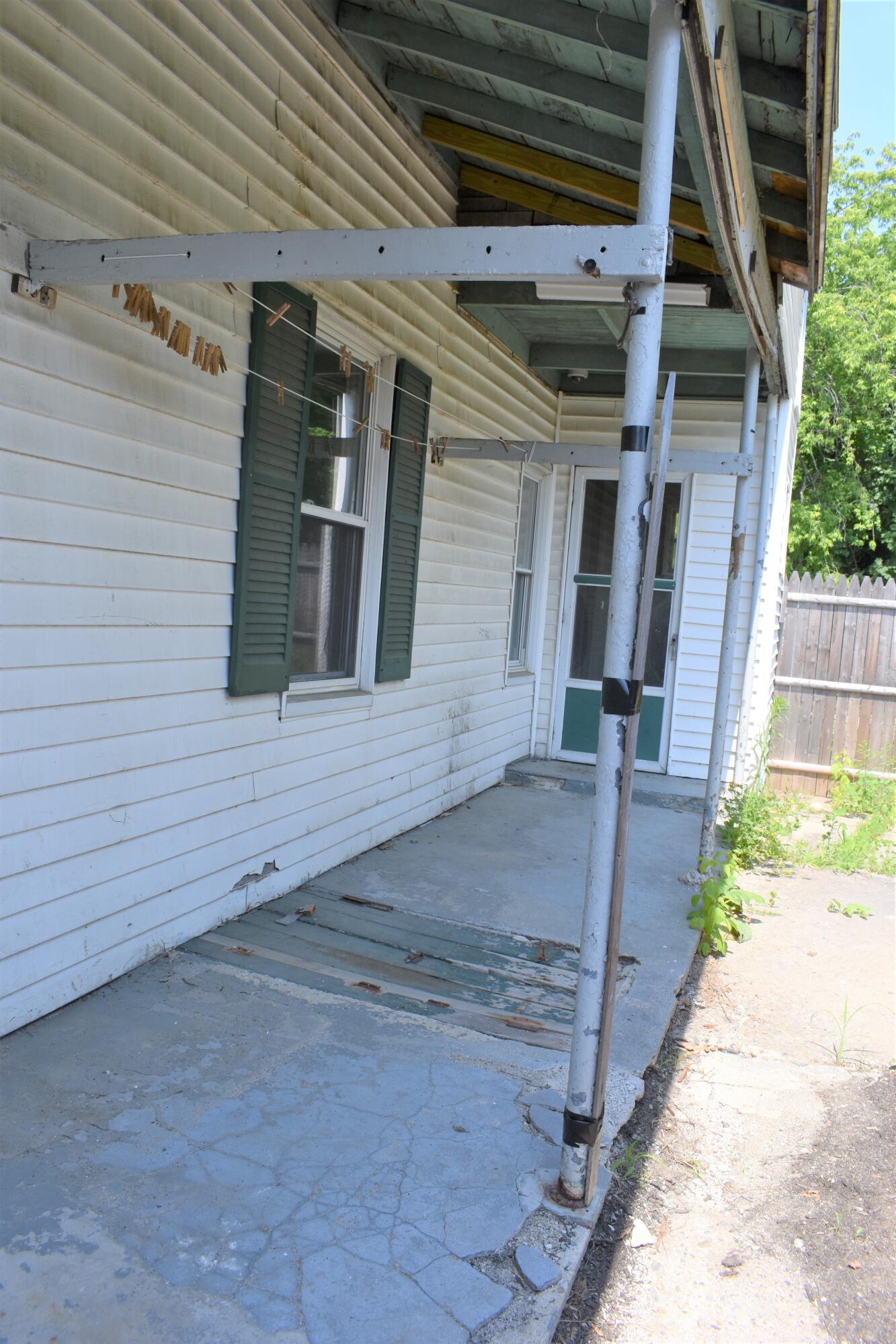 13 Lincoln Drive Lewiston ME 04240