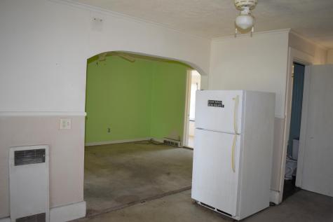 13 Lincoln Drive Lewiston ME 04240