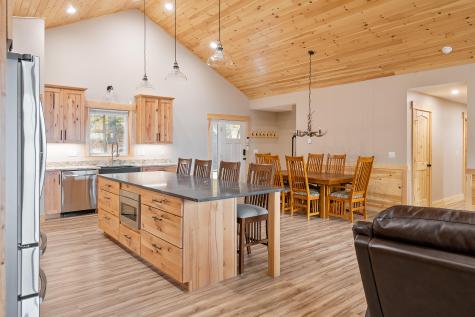 10 Four Seasons Lane Windham ME 04062