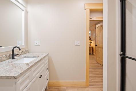 10 Four Seasons Lane Windham ME 04062