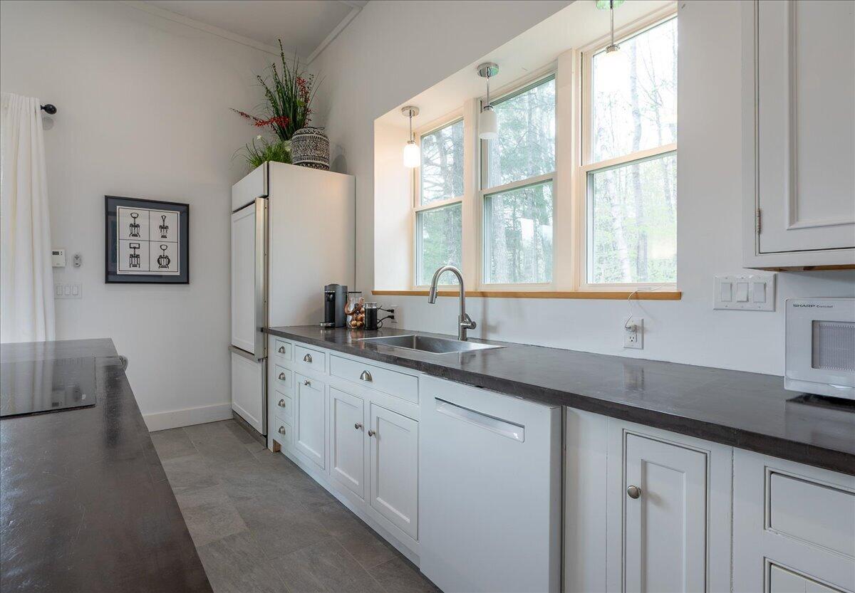 70 Pinkham Road Damariscotta ME 04543