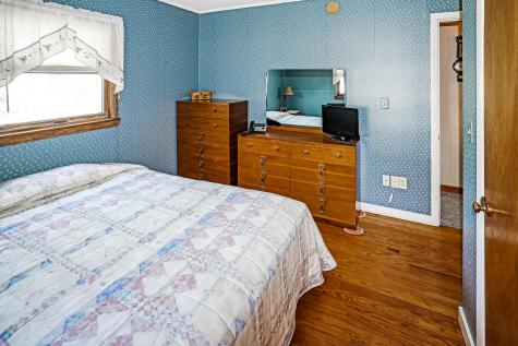 40 Coburn Avenue Dixfield ME 04224