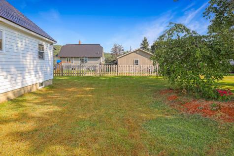 40 Coburn Avenue Dixfield ME 04224