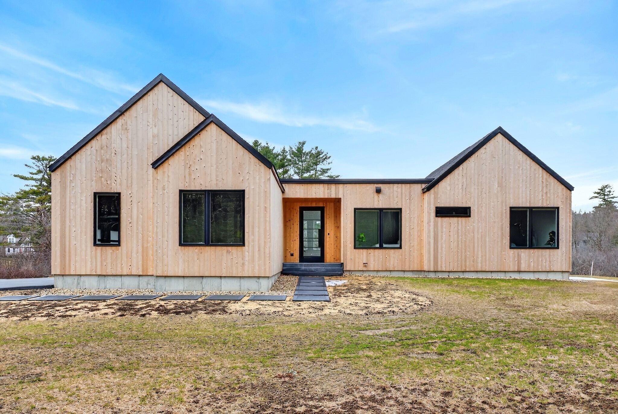 140 Longwoods Road Falmouth ME 04105