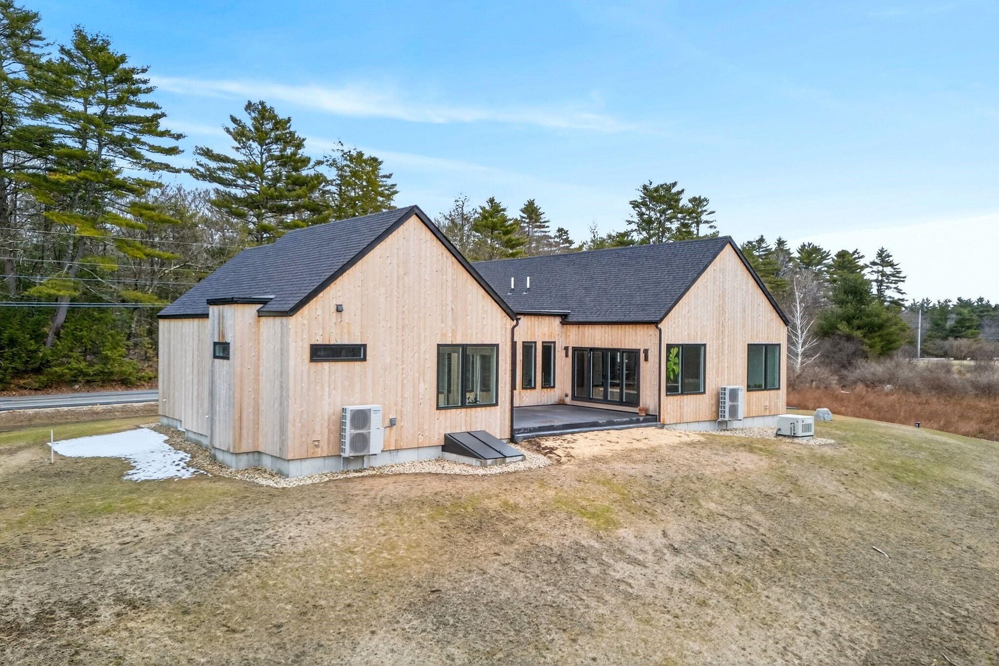 140 Longwoods Road Falmouth ME 04105