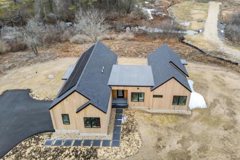 140 Longwoods Road Falmouth ME 04105