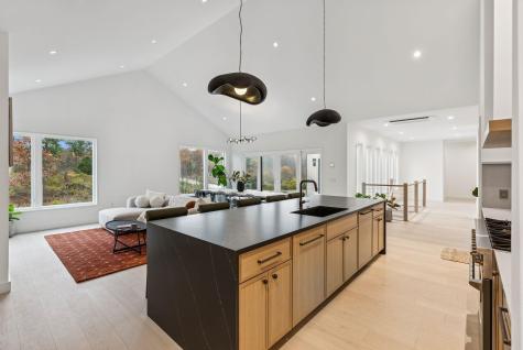 140 Longwoods Road Falmouth ME 04105