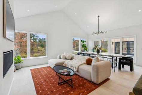 140 Longwoods Road Falmouth ME 04105