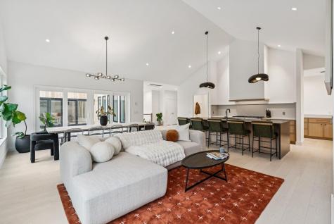 140 Longwoods Road Falmouth ME 04105