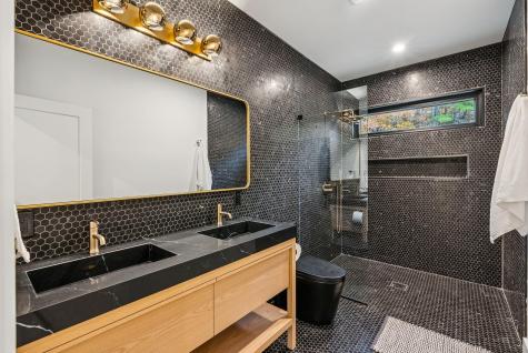 140 Longwoods Road Falmouth ME 04105