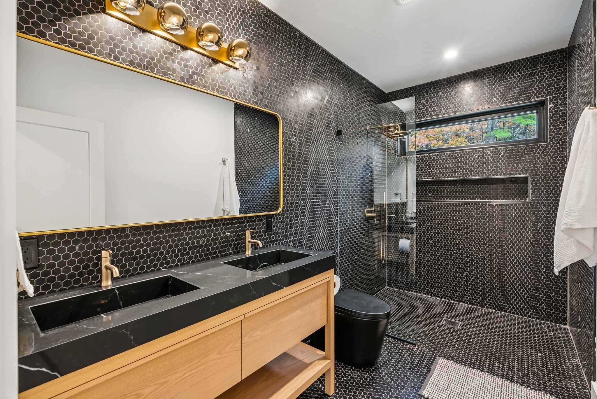 140 Longwoods Road Falmouth ME 04105