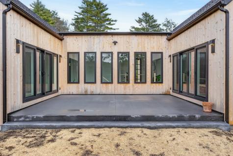 140 Longwoods Road Falmouth ME 04105