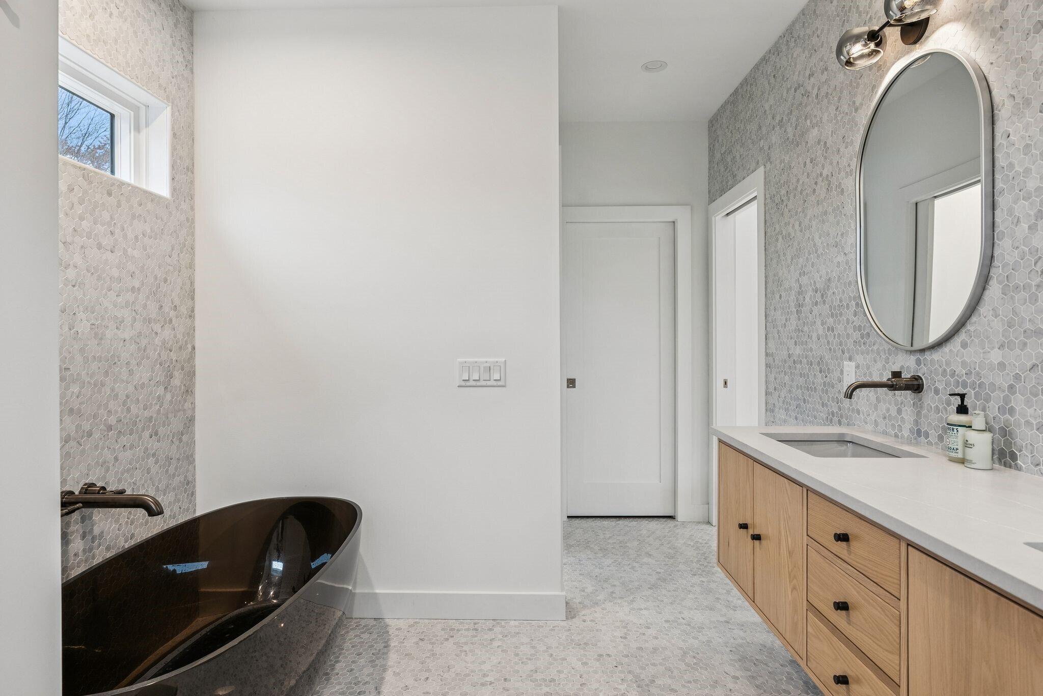 140 Longwoods Road Falmouth ME 04105