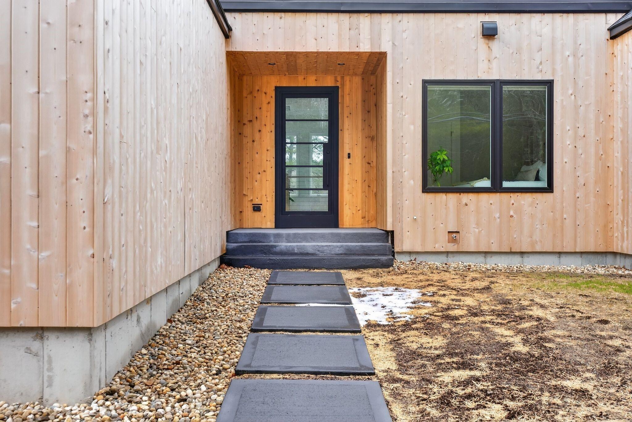 140 Longwoods Road Falmouth ME 04105