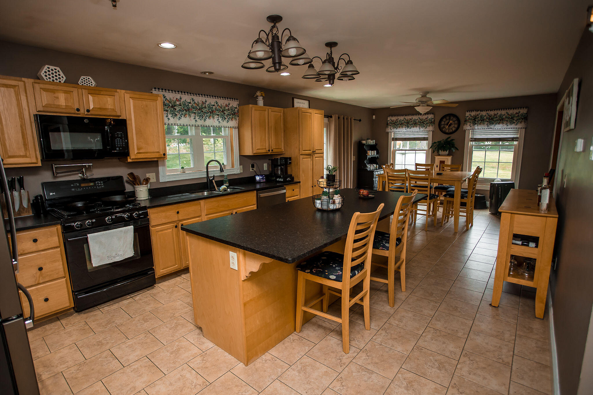 47 Turner Street Canton ME 04221