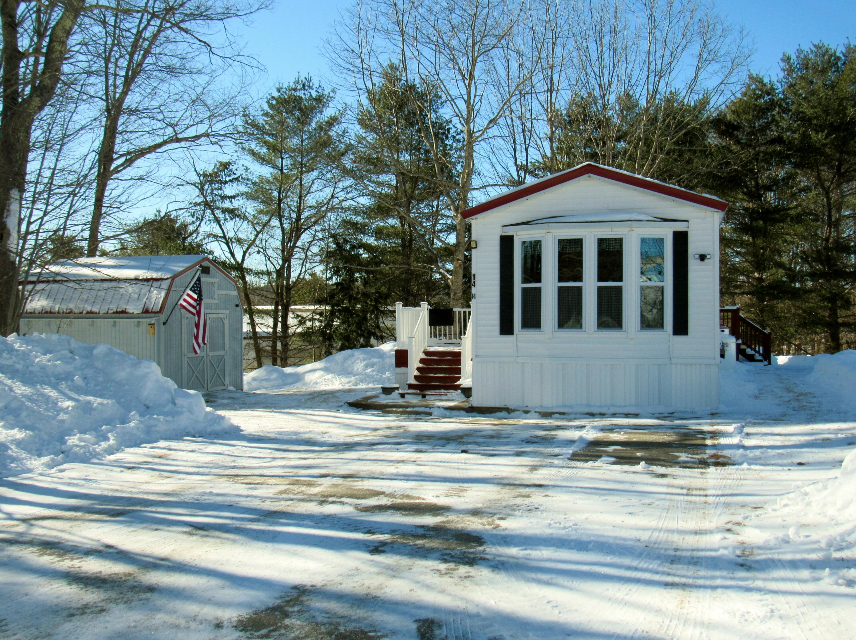 14 Pleasant Hill Road Limerick ME 04048