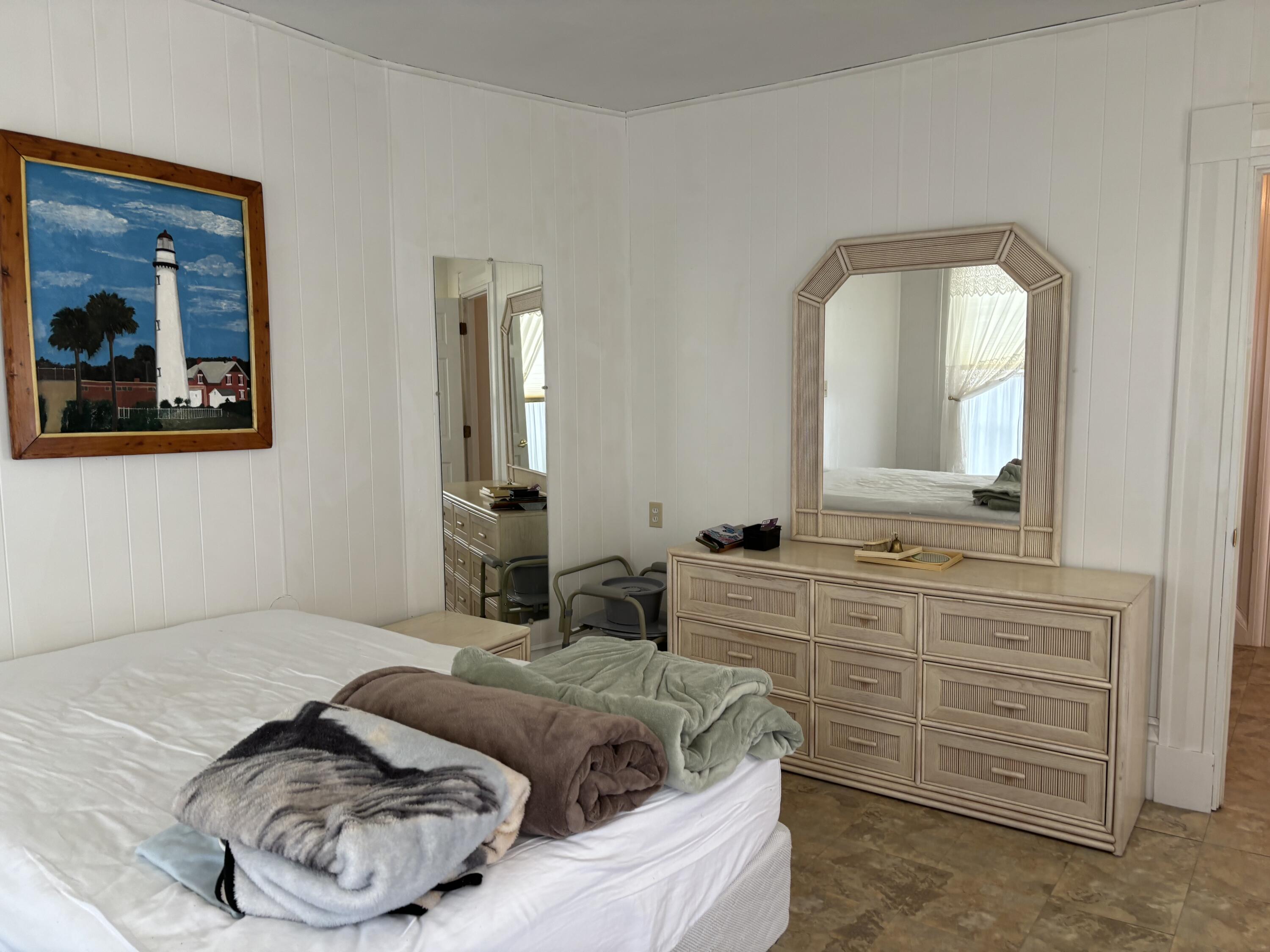 20 Westbrook Street South Thomaston ME 04858