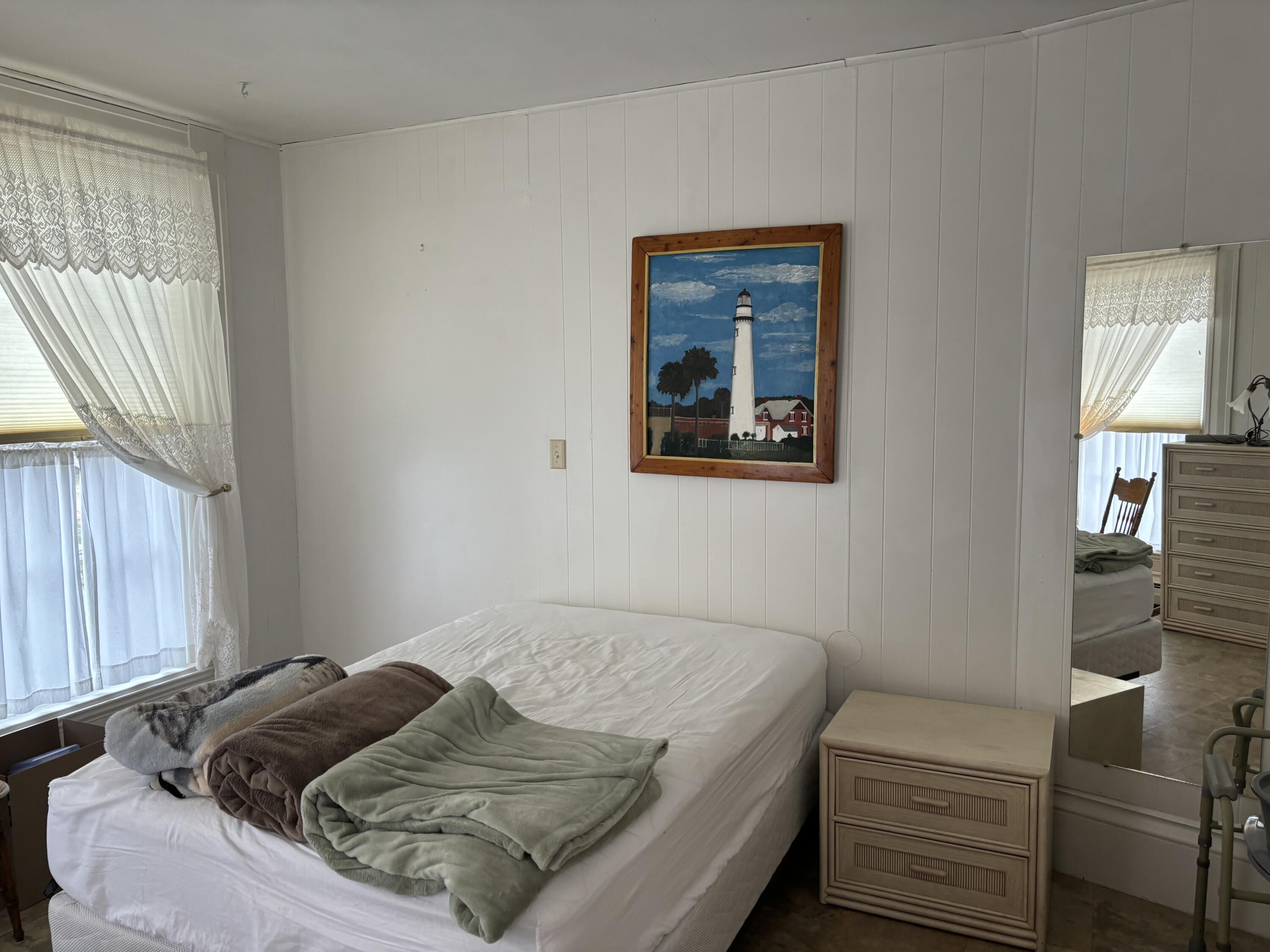 20 Westbrook Street South Thomaston ME 04858