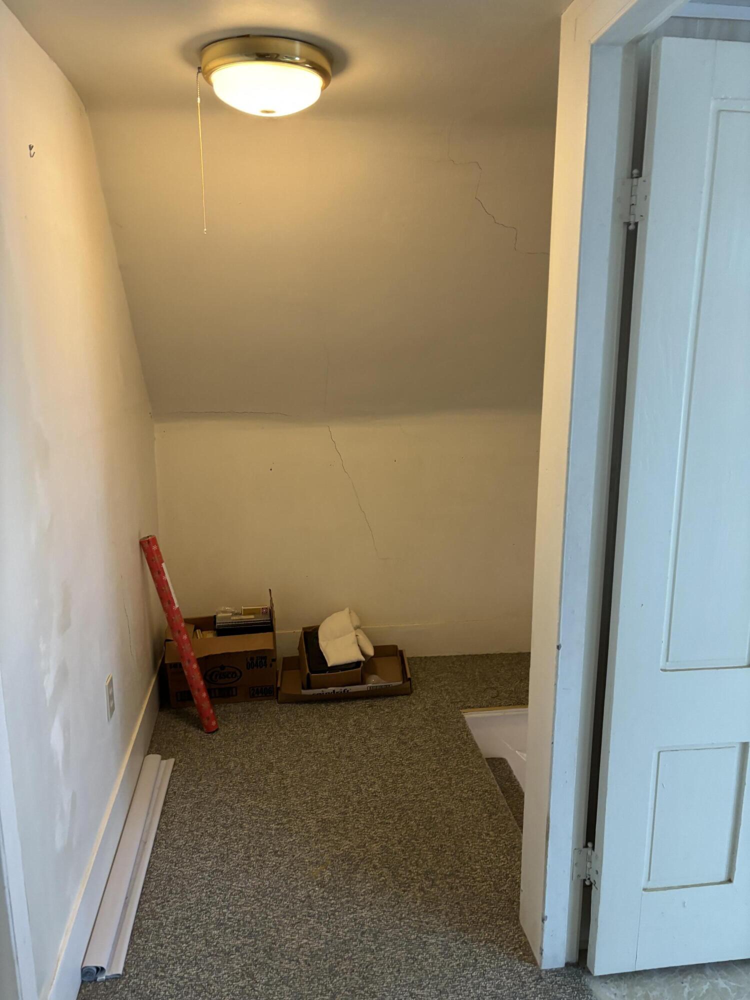 20 Westbrook Street South Thomaston ME 04858