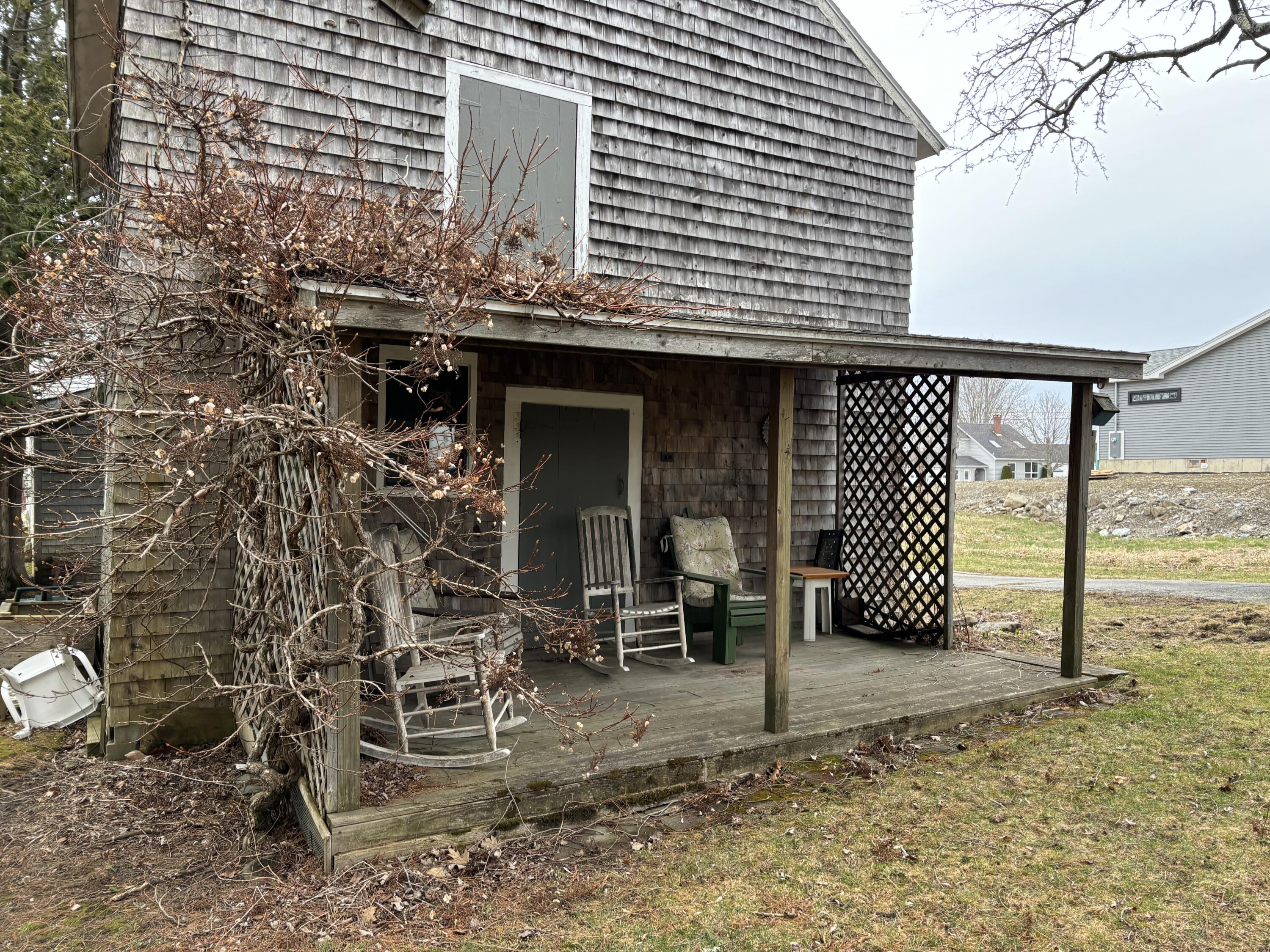 20 Westbrook Street South Thomaston ME 04858