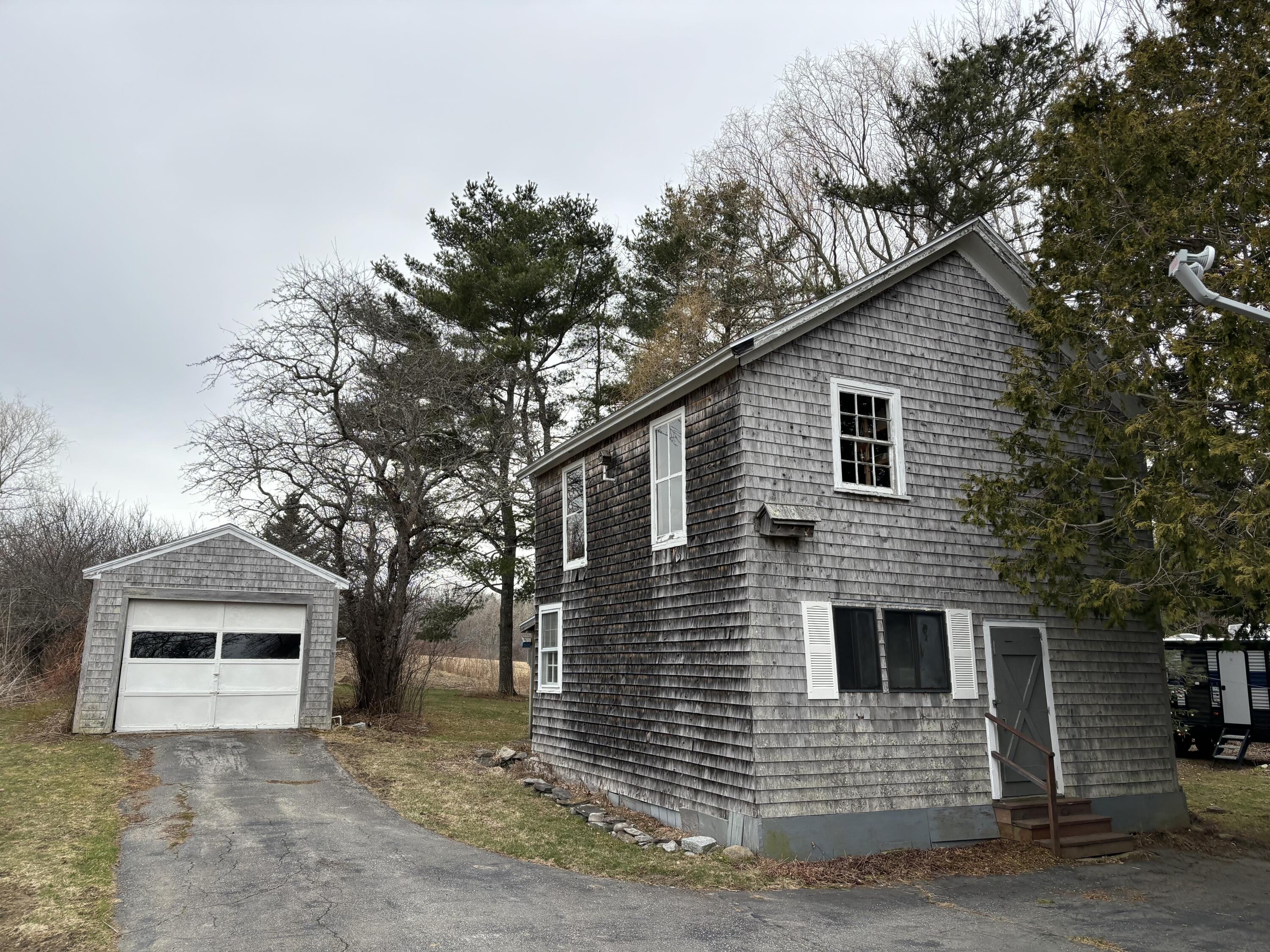 20 Westbrook Street South Thomaston ME 04858