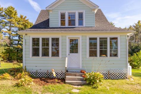 247 Commercial Street Hartland ME 04943