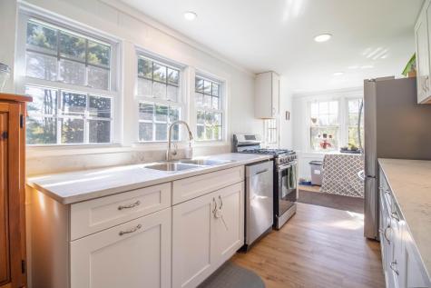 247 Commercial Street Hartland ME 04943