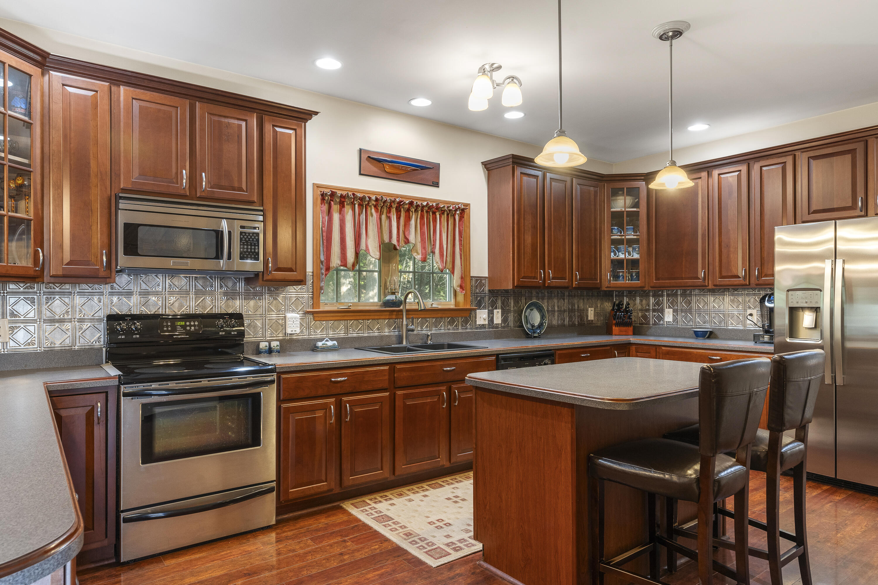 81 Lower Cross Road Nobleboro ME 04555