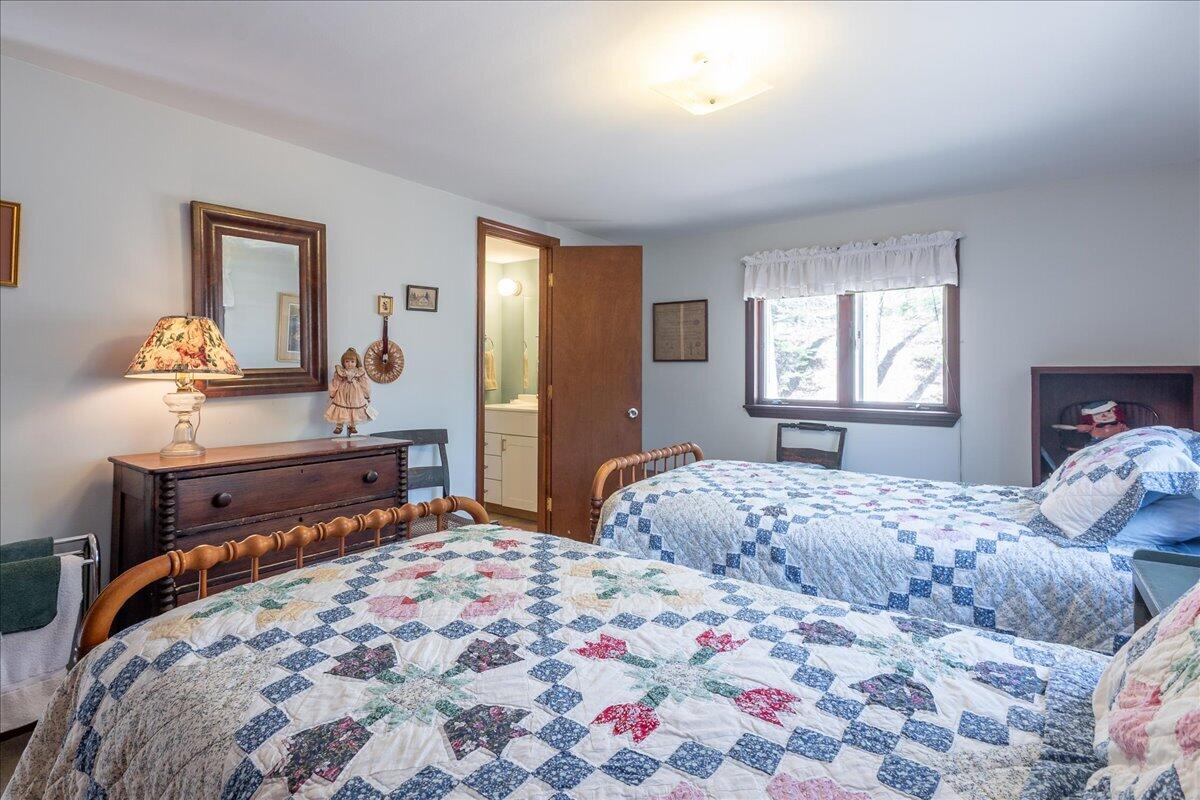 50 Woodledge Lane Thomaston ME 04861