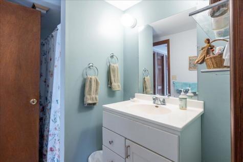 50 Woodledge Lane Thomaston ME 04861