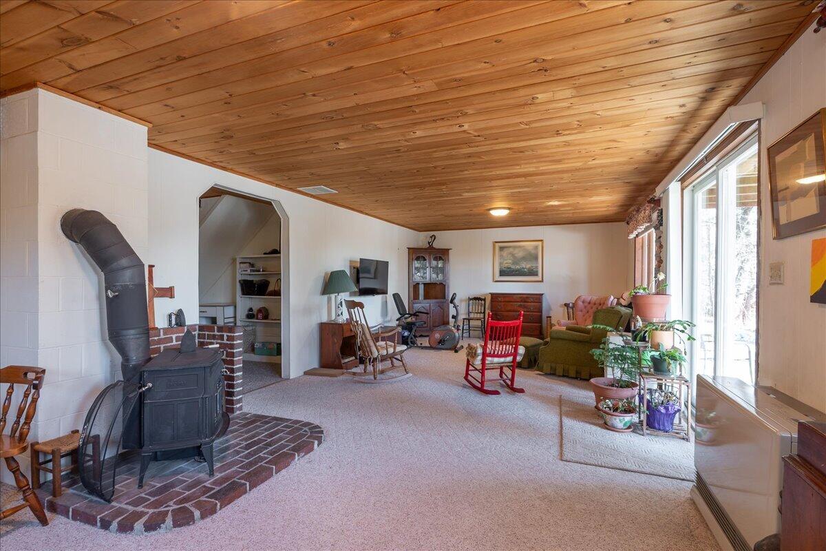 50 Woodledge Lane Thomaston ME 04861