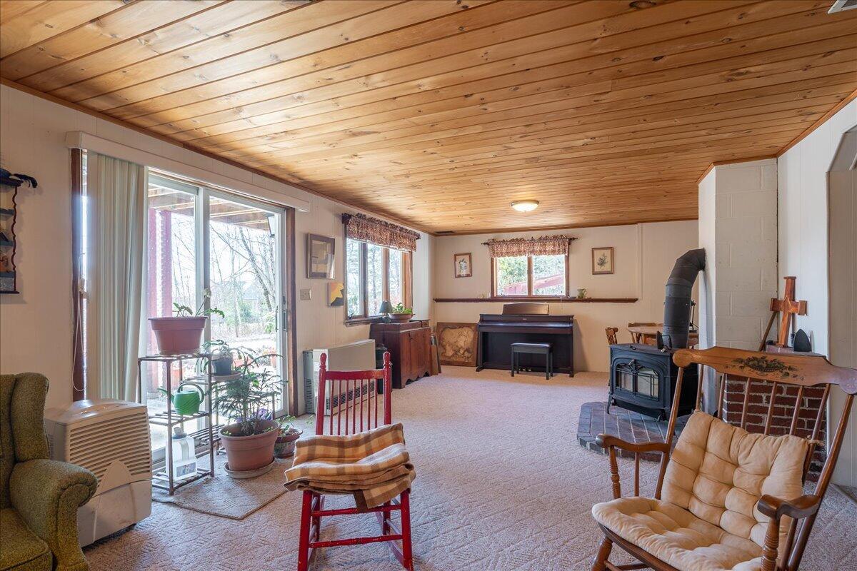 50 Woodledge Lane Thomaston ME 04861