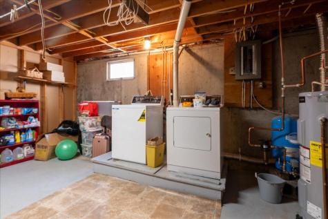 50 Woodledge Lane Thomaston ME 04861