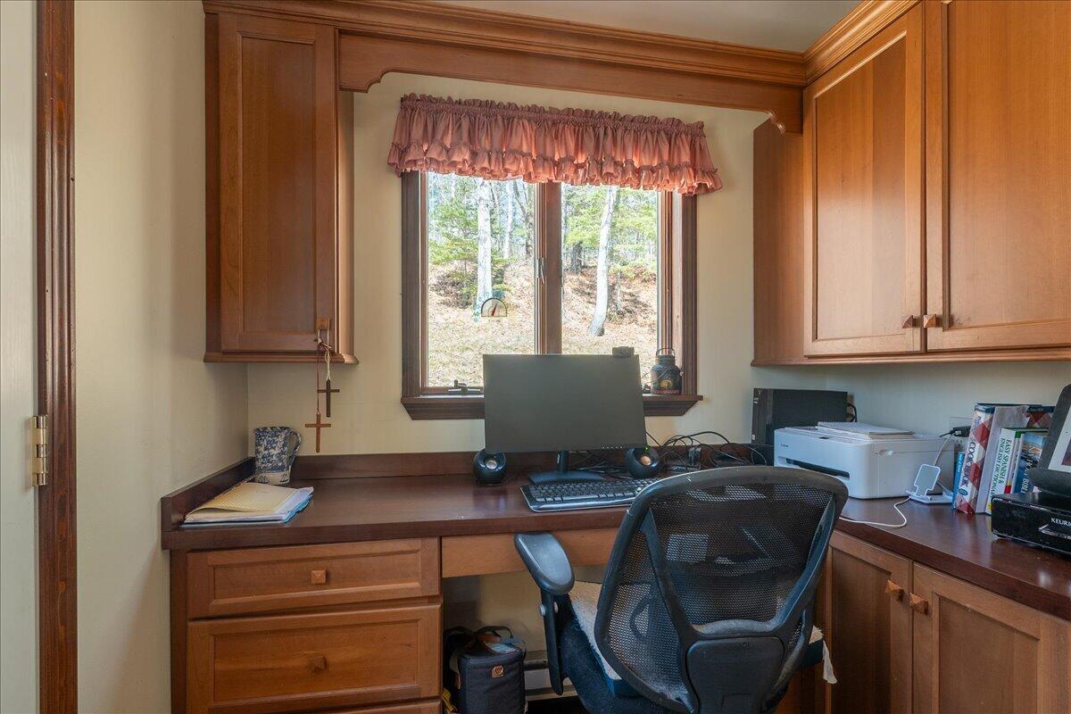 50 Woodledge Lane Thomaston ME 04861