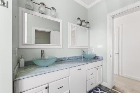 49 Bagaduce Lane Penobscot ME 04476