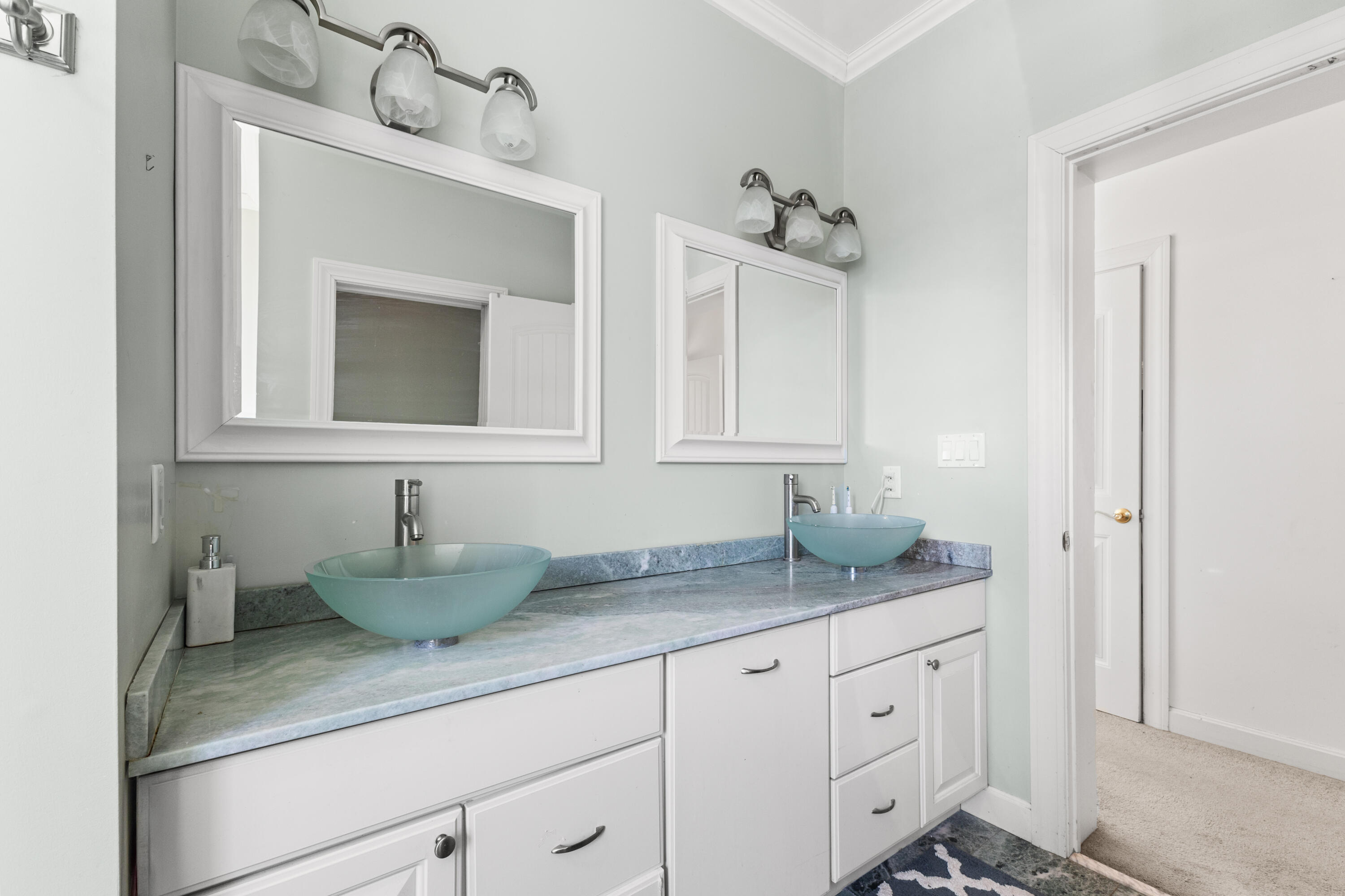 49 Bagaduce Lane Penobscot ME 04476